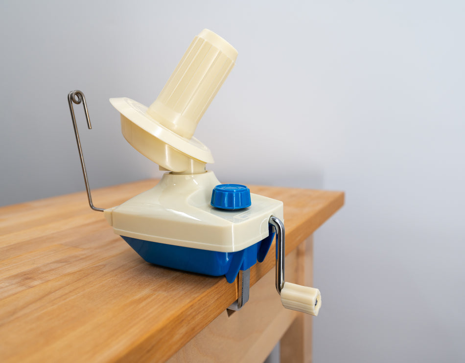 Compact Yarn Ball Winder Hand-Operated YBW-B