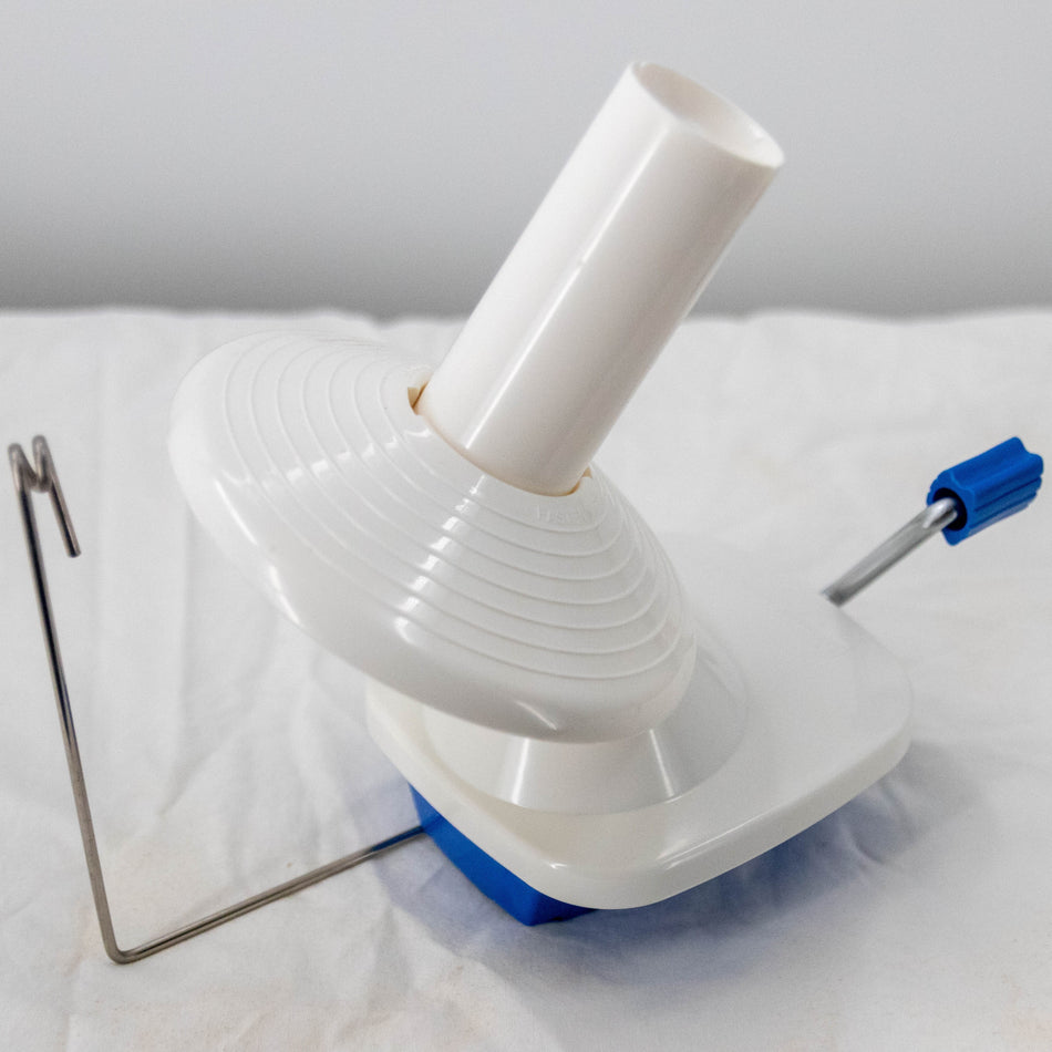 Compact Yarn Ball Winder 7 Oz YBW-M
